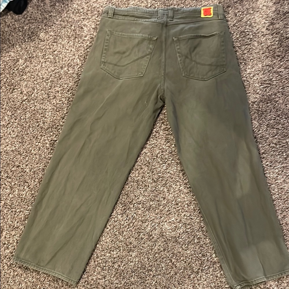 Olive Green empyre